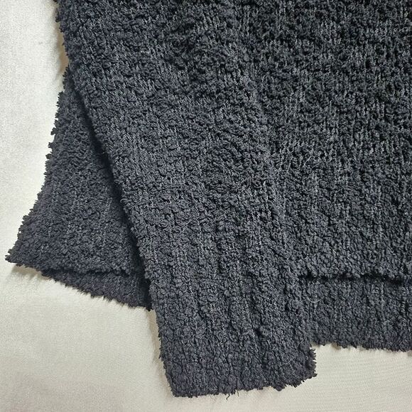 fluffy black knit sweater size Small - Picture 5 of 6